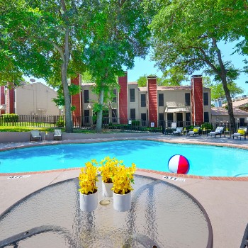 Estancia Estates 
 Dallas, TX